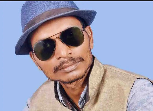 नक्सली हमले में घायल पूर्व सरपंच महेश गोटा की इलाज के दौरान मौत। नक्सली हमले में घायल महेश गोटा