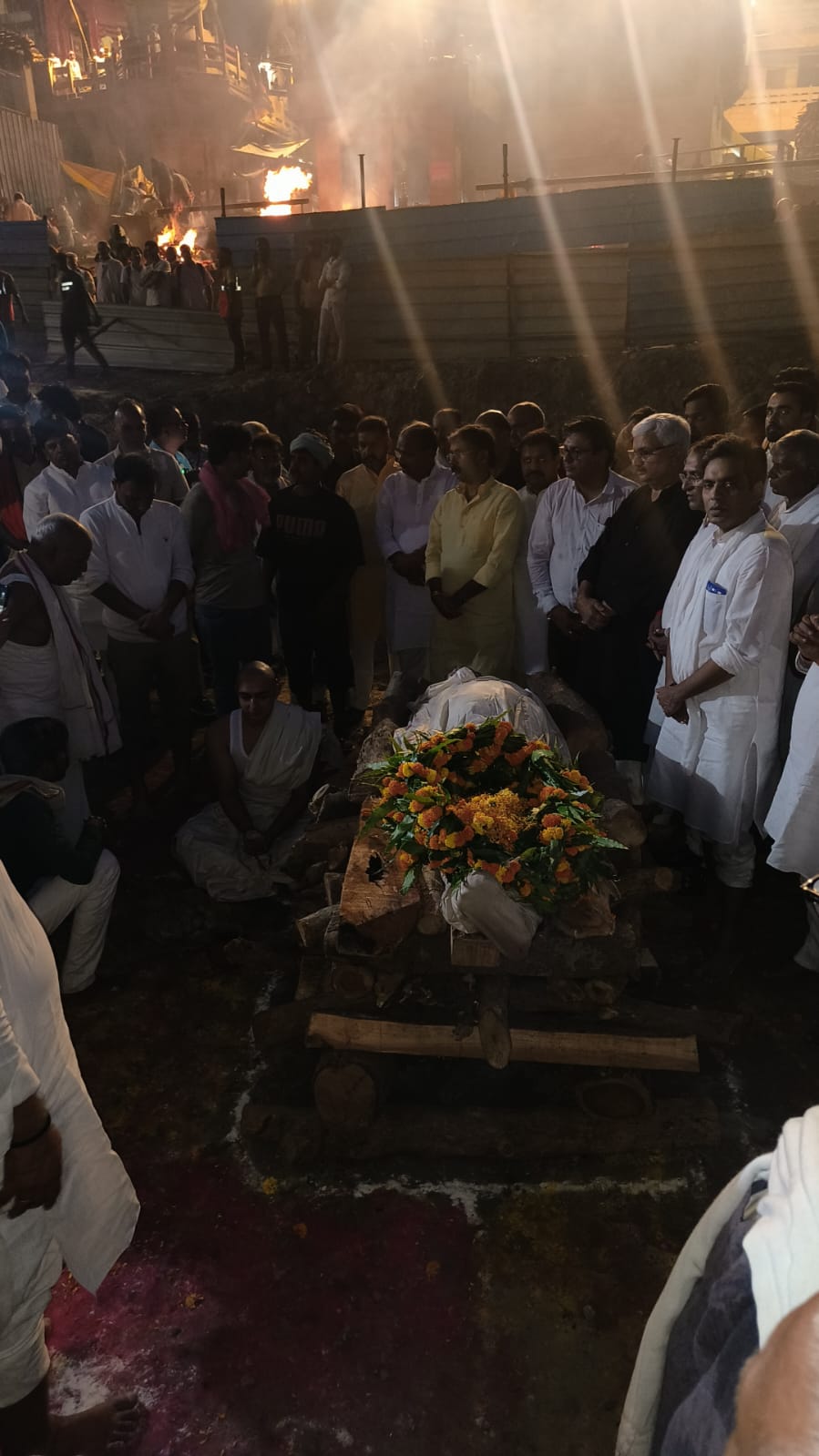 अंतरराष्ट्रीय निशानेबाज जसपाल राणा का मणिकर्णिकाघाट पर अन्तिम संस्कार निशानेबाज जसपाल राणा का अन्तिम संस्कार