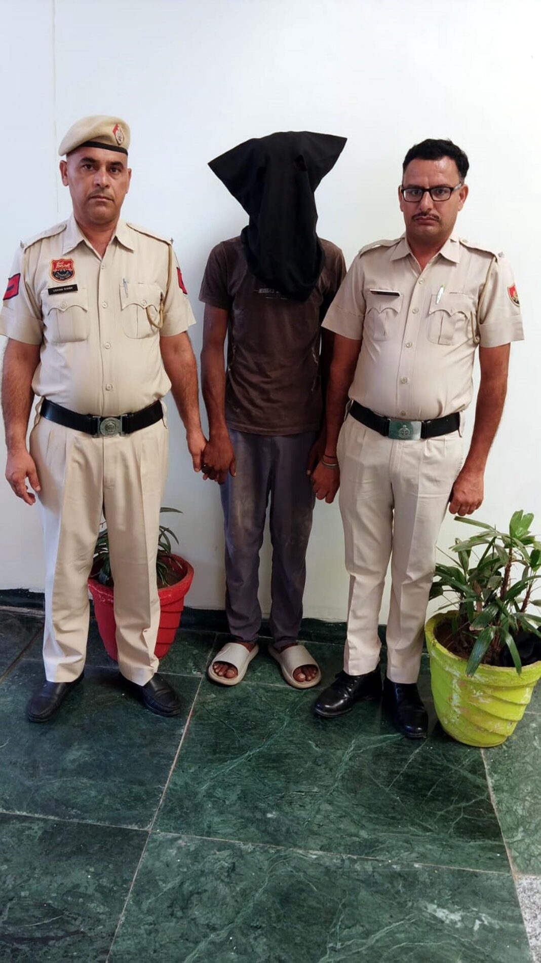 फतेहाबाद में दुष्कर्म का आरोप: पुलिस ने आरोपी युवक को किया गिरफ्तार फतेहाबाद में दुष्कर्म का आरोप