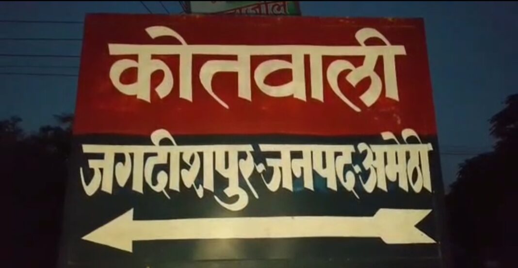 माधव तिवारी का धमाका! उज्जैन फाल्कन्स की शानदार वापसी, रीवा जगुआर्स ने दर्ज की दमदार जीत माधव तिवारी का धमाका! उज्जैन फाल्कन्स की शानदार वापसी, रीवा जगुआर्स ने दर्ज की दमदार जीत