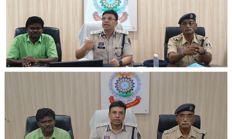वरिष्ठ पुलिस अधीक्षक की पत्रकार वार्ता