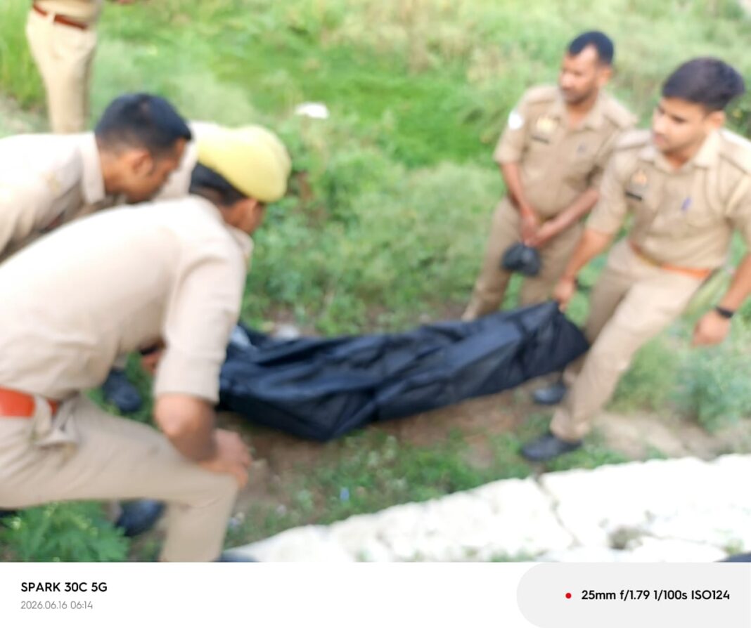 प्रधानमंत्री के लिए विशेष फोटो सेशन प्रधानमंत्री के लिए विशेष फोटो सेशन