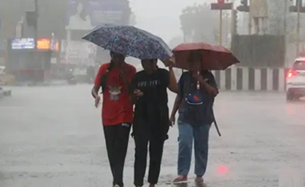 मध्य प्रदेश में मानसून की दस्तक तय! 15 से 18 जून के बीच बारिश की बड़ी एंट्री के आसार मध्य प्रदेश में मानसून की दस्तक तय! 15 से 18 जून के बीच बारिश की बड़ी एंट्री के आसार