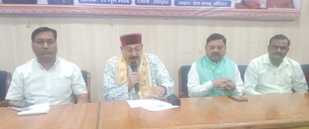 पत्रकारों के साथ विशेष बातचीत पत्रकारों के साथ विशेष बातचीत