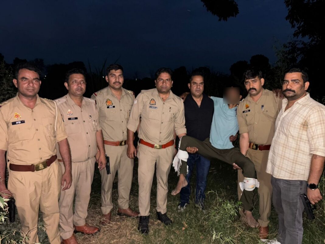 मुठभेड़ के बाद पुलिस की गिरफ्त में आया वांछित बदमाश मुठभेड़ के बाद पुलिस की गिरफ्त में आया वांछित बदमाश