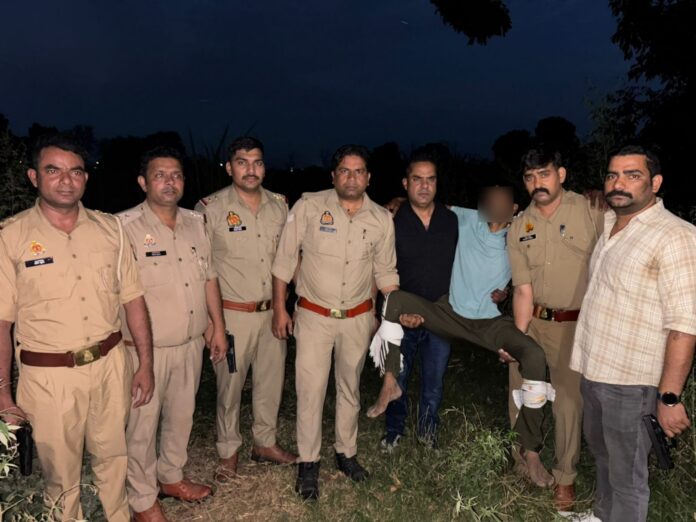 मुठभेड़ के बाद पुलिस की गिरफ्त में आया वांछित बदमाश मुठभेड़ के बाद पुलिस की गिरफ्त में आया वांछित बदमाश