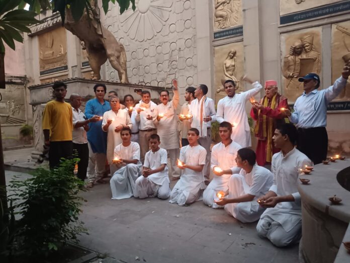 ज्हांसी की रानी की जयंती पर देशभर में भव्य आयोजन, महारानी लक्ष्मीबाई की स्मृति में जले दीप