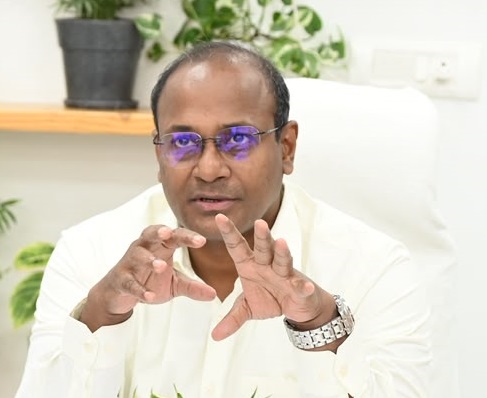 मुख्य निर्वाचन अधिकारी डॉ. बी.वी.आर.सी. पुरुषोत्तम मुख्य निर्वाचन अधिकारी डॉ. बी.वी.आर.सी. पुरुषोत्तम