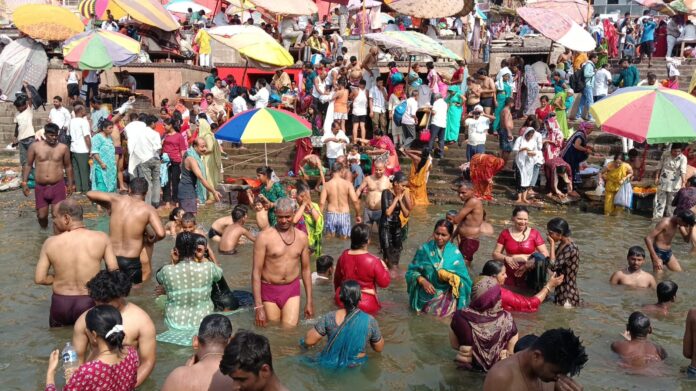 सोमवती अमावस्या पर गंगा स्नान सोमवती अमावस्या पर गंगा स्नान