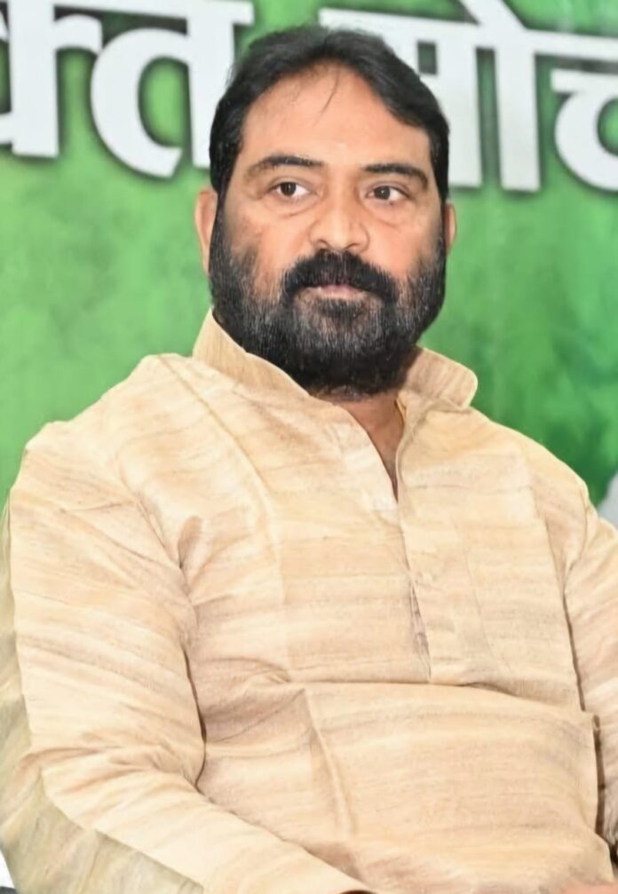 वरिष्ठ पत्रकार विनोद पांडेय