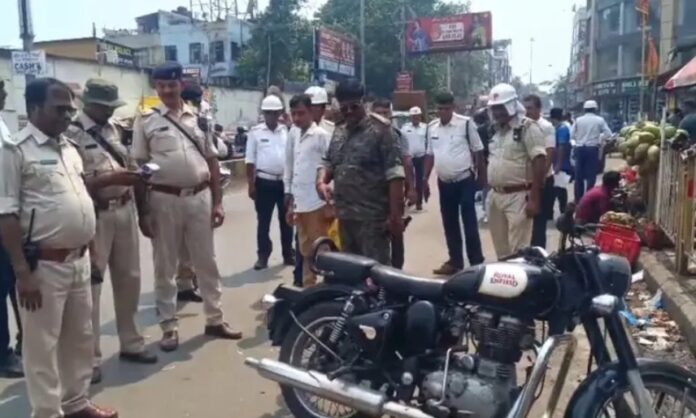 यातायात नियमों का उल्लंघन यातायात नियमों का उल्लंघन
