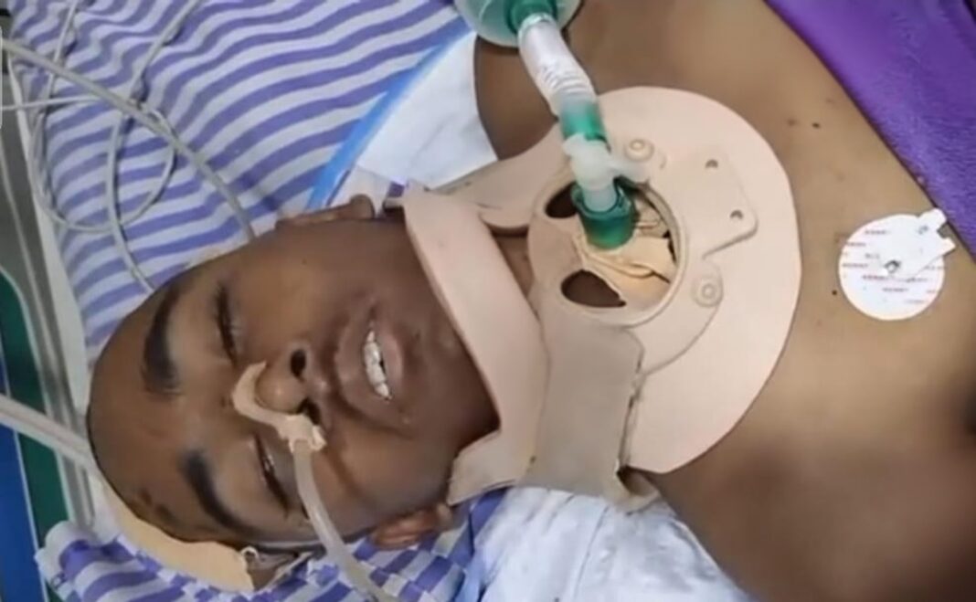 पीजीआई रोहतक में उपचाराधीन नाबालिक छात्रा शेखर पीजीआई रोहतक में उपचाराधीन नाबालिक छात्रा शेखर