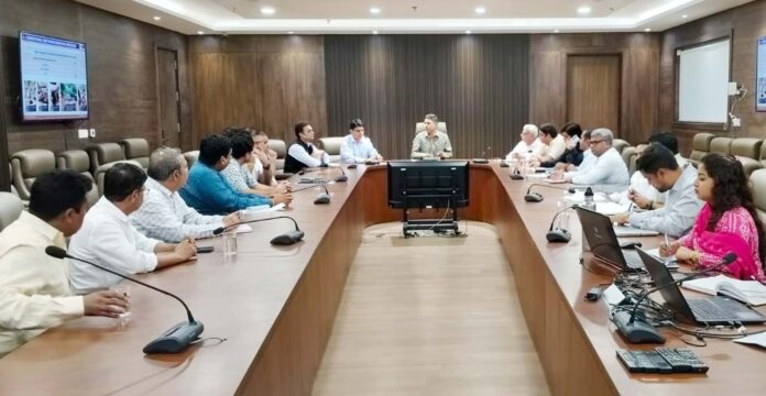 गुरुग्राम नगर निगम तालाब पुनरूद्धार बैठक