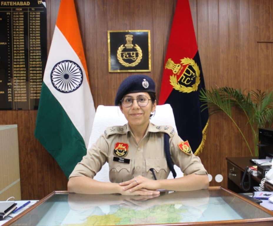 फतेहाबाद एसपी निकिता खट्टर की तस्वीर