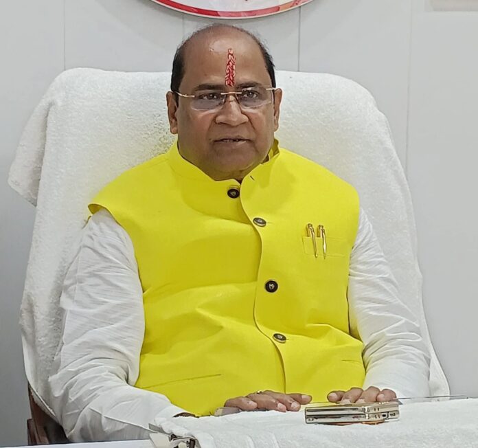 विधायक सुरेंद्र मैंथानी की फाइल फोटो