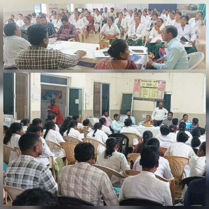 पल्स पोलियो अभियान की समीक्षा बैठक