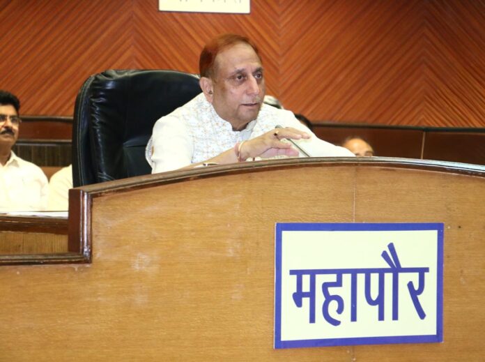 दिल्ली महापौर बैठक की तस्वीर