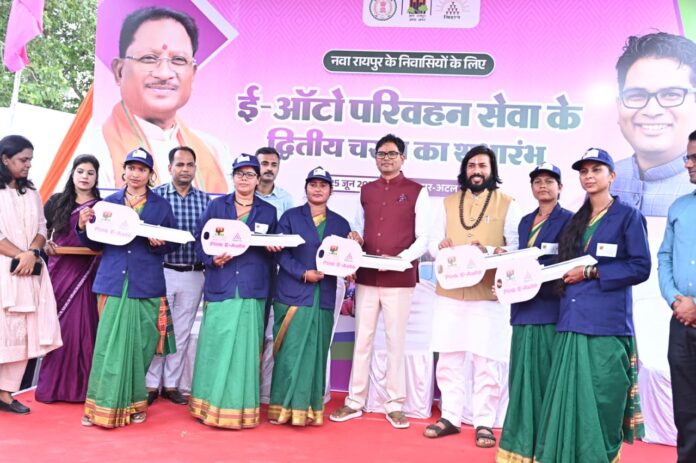 वित्त मंत्री ऑटो प्रोजेक्ट की शुरुआत