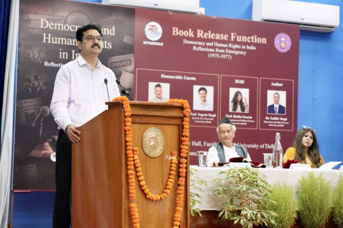 दिल्ली विश्वविद्यालय कुलपति प्रो. योगेश सिंह