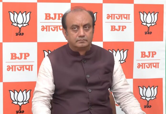 भाजपा प्रवक्ता सुधांशु त्रिवेदी की बड़ी घोषणा