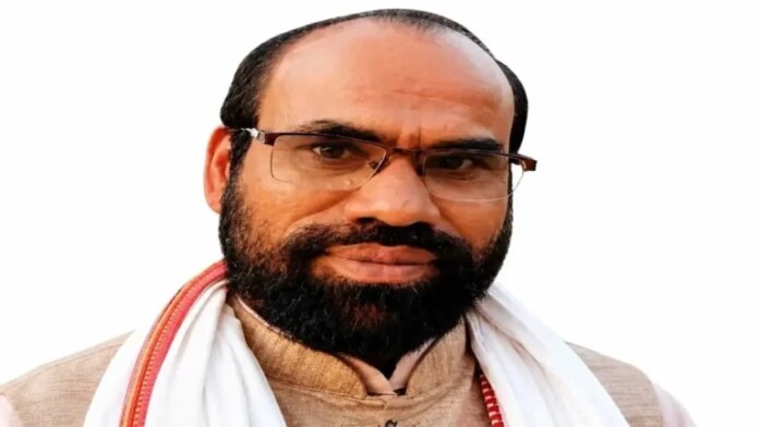 नाबालिग बैड टच मामले में अभियुक्त गिरफ्तार