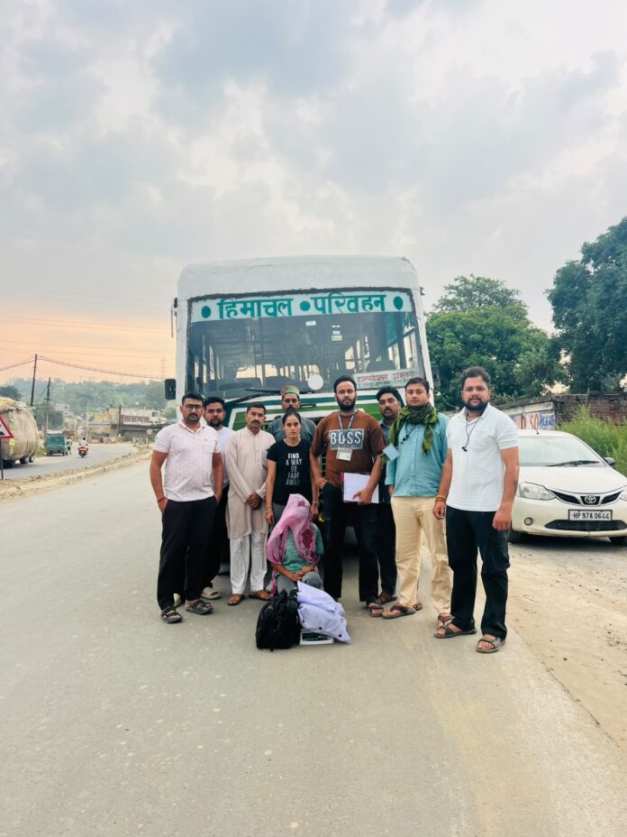 विवादित वीडियो चरस के साथ पकड़ी गई युवती