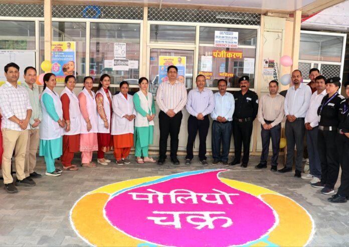 पल्स पोलियों अभियान का शुभारंभ एसडीएम करसोग