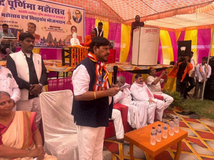 चंदौली के मुजफ्फरपुर गांव में केन्द्रीय मंत्री