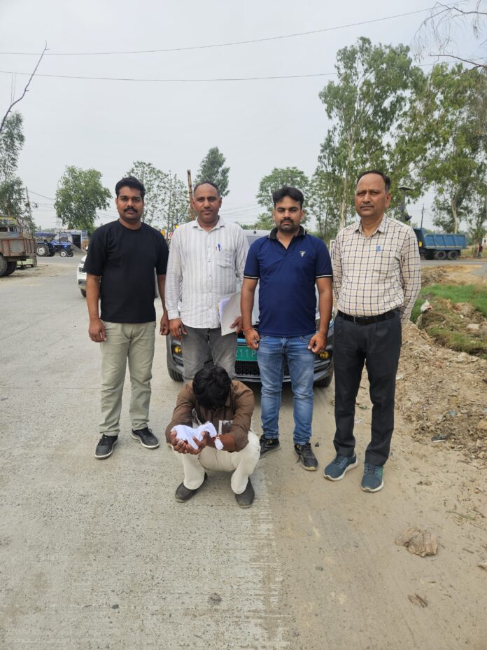 पुलिस ने नशा तस्कर को गिरफ्त में किया