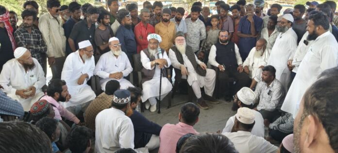 गुजरात भुज मस्जिद ध्वस्तीकरण का दौरा