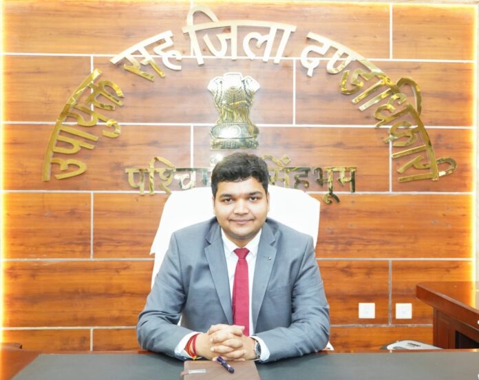 उपायुक्त मनीष कुमार की फाइल फोटो