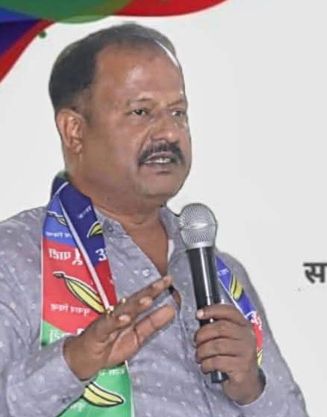 आजसू जिला अध्यक्ष कन्हैया सिंह की फाइल फोटो हुई वायरल आजसू जिला अध्यक्ष कन्हैया सिंह की फाइल फोटो