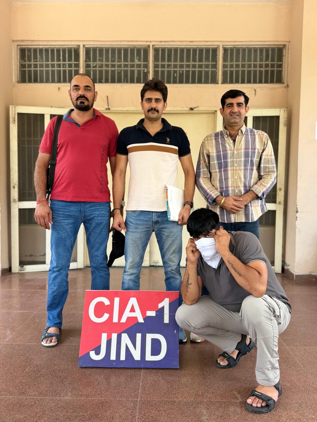 पुलिस गिरफ्त में आरोपित हैप्पी की गिरफ्तारी का मामला हैप्पी की गिरफ्तारी का मामला