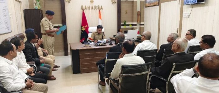 पुलिस बैठक में निर्णय लिए गए