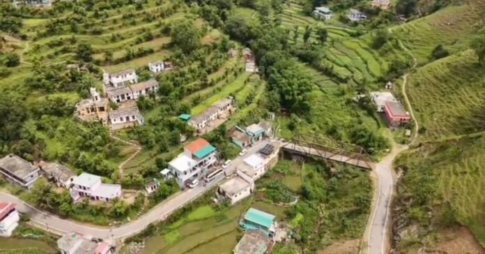 खजूरखाल मोटर मार्ग की तस्वीर