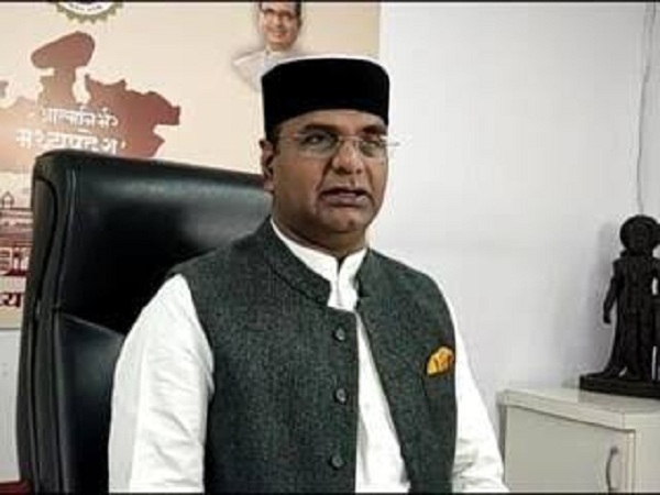 विश्वास सारंग भारतीय अभिनेता बॉलीवुड साउथ सिनेमा विश्वास सारंग भारतीय अभिनेता बॉलीवुड साउथ सिनेमा