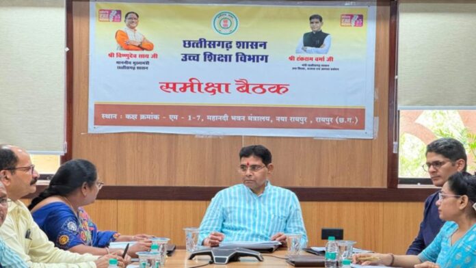 उच्च शिक्षा मंत्री टंकराम वर्मा