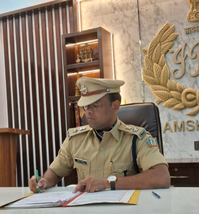एडीजी मनोज कौशिक के साथ बैठक एडीजी मनोज कौशिक के साथ बैठक