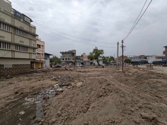 गुरुग्राम में अतिक्रमण हटाने की कार्रवाई