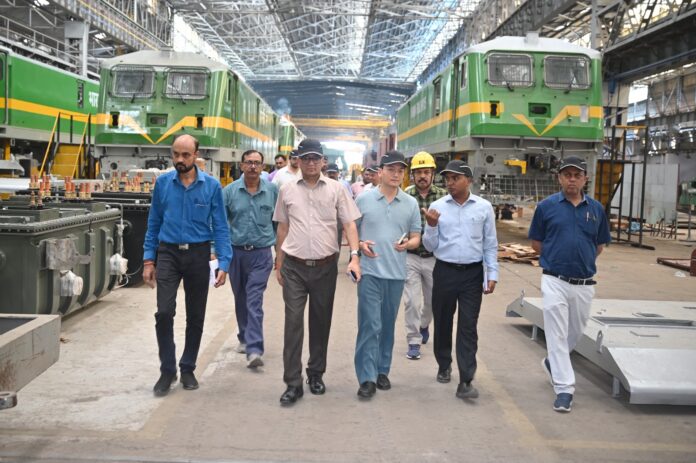 दक्षिण कोरिया कंपनी के प्रबंध निदेशक बरेका में