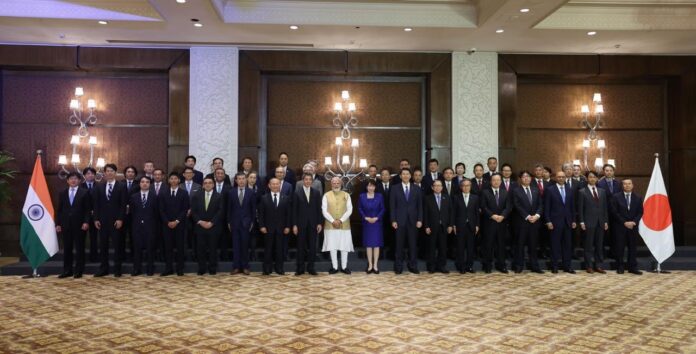 दोनों देशों के प्रधानमंत्री बिजनेस लीडर्स दोनों देशों के प्रधानमंत्री बिजनेस लीडर्स