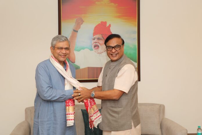 असम के मुख्यमंत्री डॉ हिमंत बिस्व सरमा