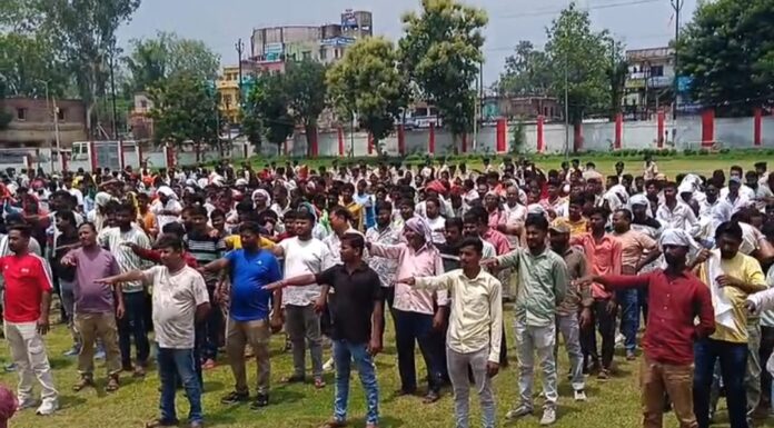 धनबाद पुलिस कार्रवाई दागियों को शपथ