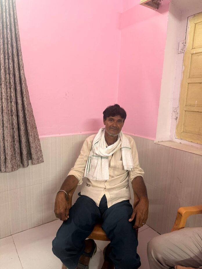 पटवारी का दलाल गिरफ्तार पटवारी का दलाल गिरफ्तार