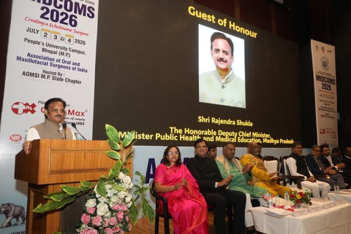 up mukhymantri shukl addresses aomi mid term conference up mukhymantri shukl addresses aomi mid term conference
