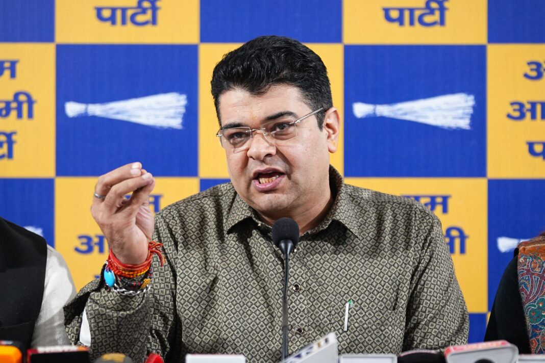 दिल्ली नगर निगम में नेता प्रतिपक्ष अंकुश नारंग का बड़ा बयान दिया दिल्ली नगर निगम नेता प्रतिपक्ष अंकुश नारंग