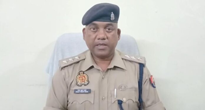 फोटो क्षेत्रा अधिकारी विषय