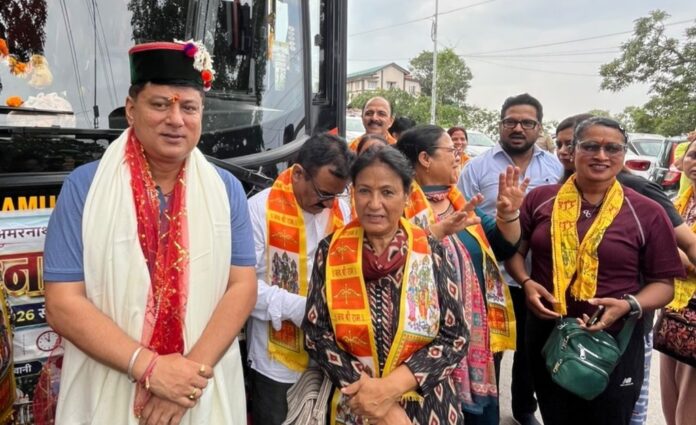 नाहन से अमरनाथ यात्रा का पहला जत्था रवाना हुआ