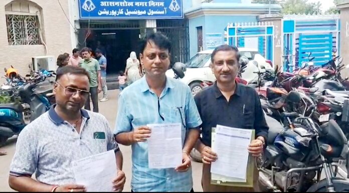 तृणमूल पार्षद ने इस्तीफा दिया तृणमूल पार्षद ने इस्तीफा दिया