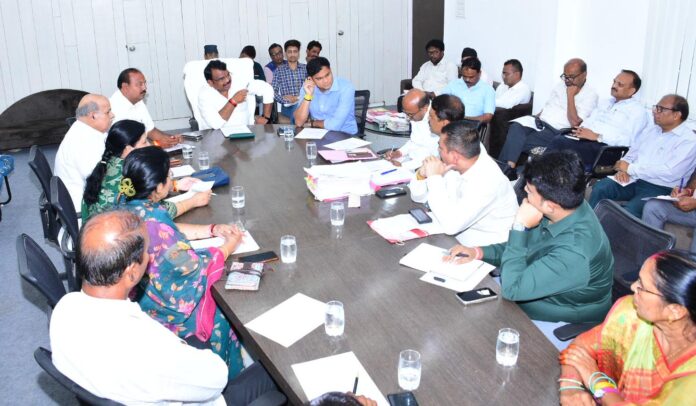 उज्जैन नगर निगम टीडीआर खरीदने का निर्णय